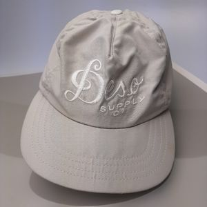 Deso Supply Co USA Lightweight Adjustable Strap Mesh Visor Light Gray & White